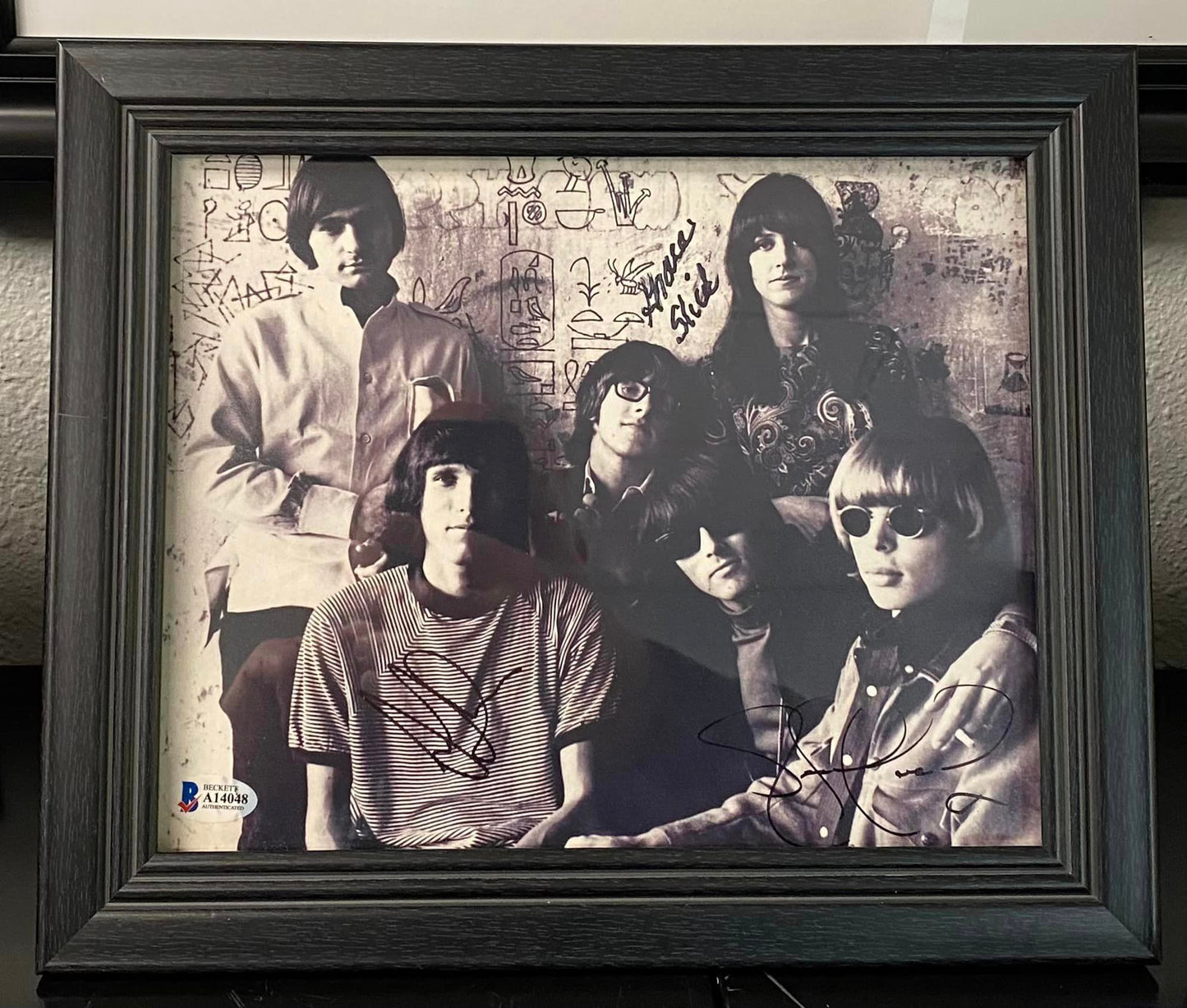 Jefferson Airplane SIGNED Photo - Grace Slick, Jack Casady, Jorma Kaukonen autograph - COA Beckett
